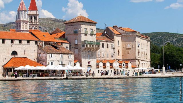 15 Trogir - Split