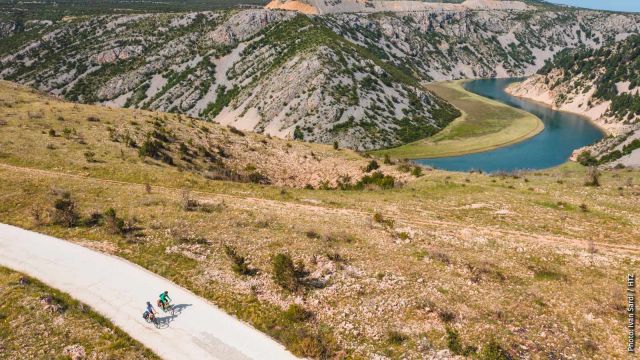 Lovinac - Maslenica